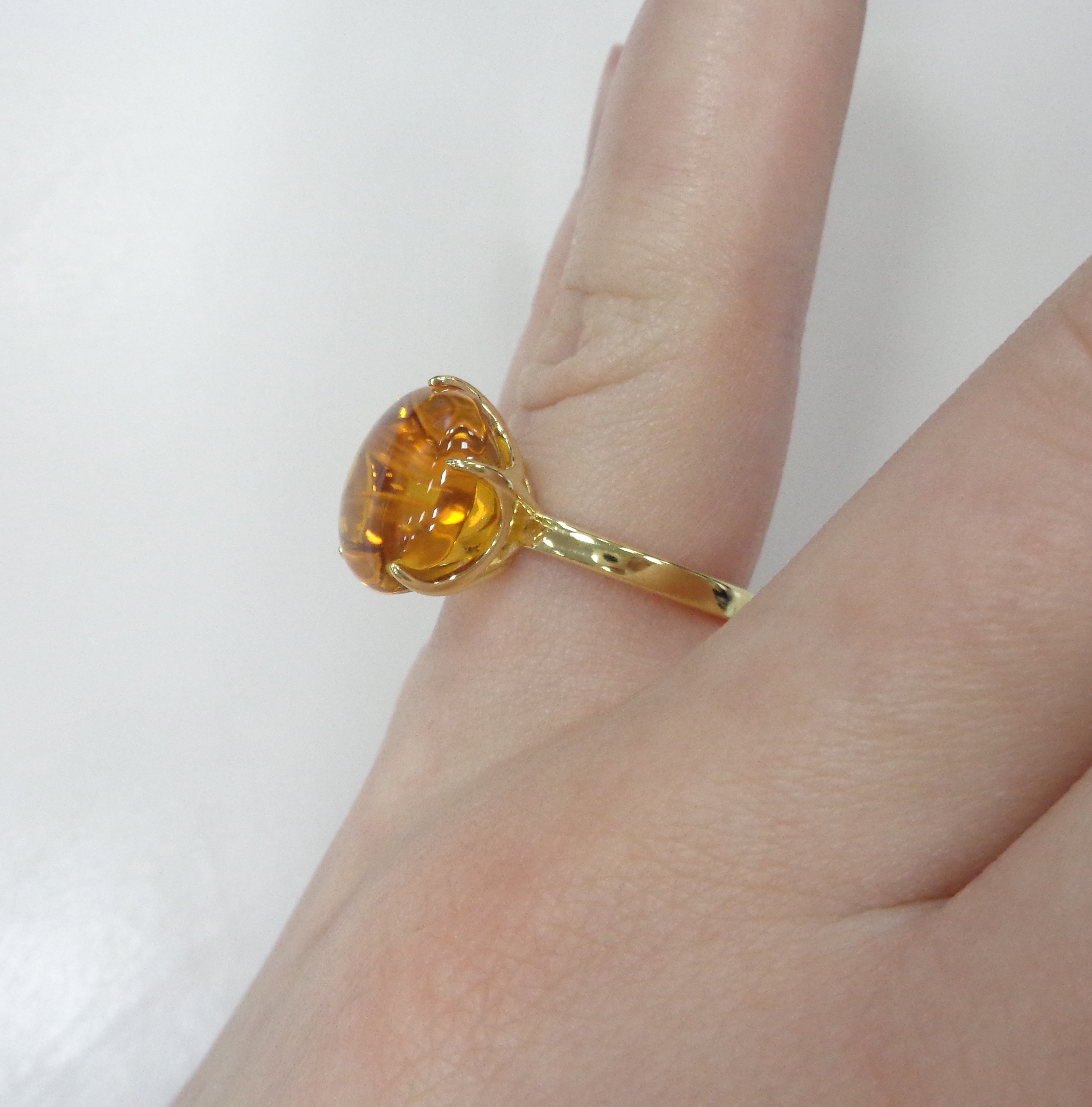 Серебряное кольцо с цитрином